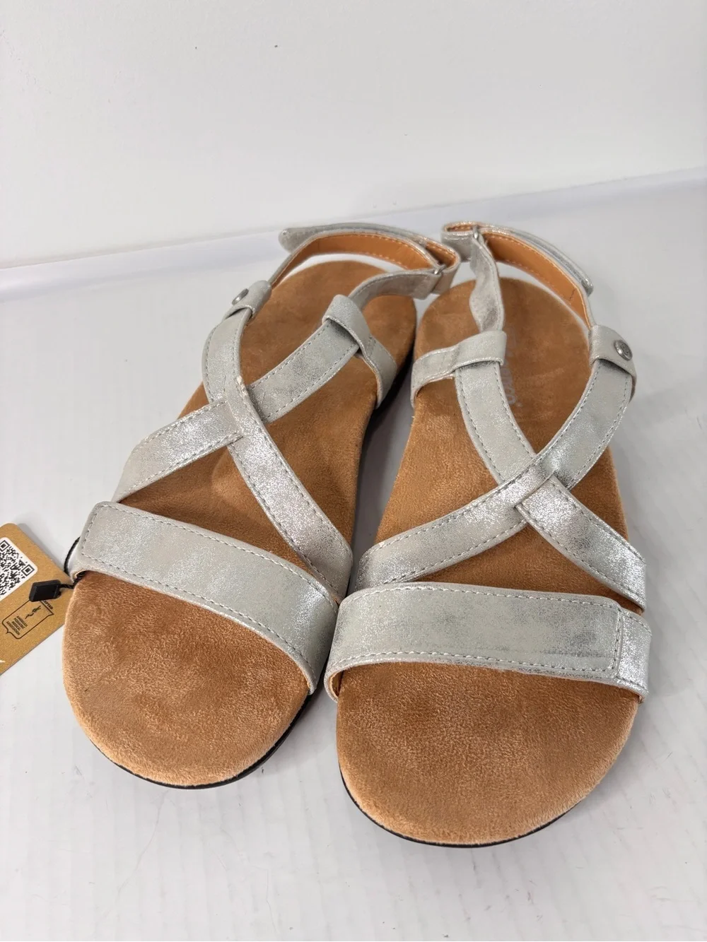 Spenco Grace Sandals Womens Size 8W Comfort Orthotic Cross Strap Sliver Metallic